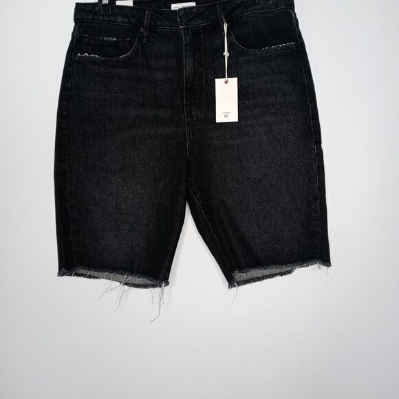 GOOD AMERICAN Good '90s Bermuda Shorts - Picture 3 of 10